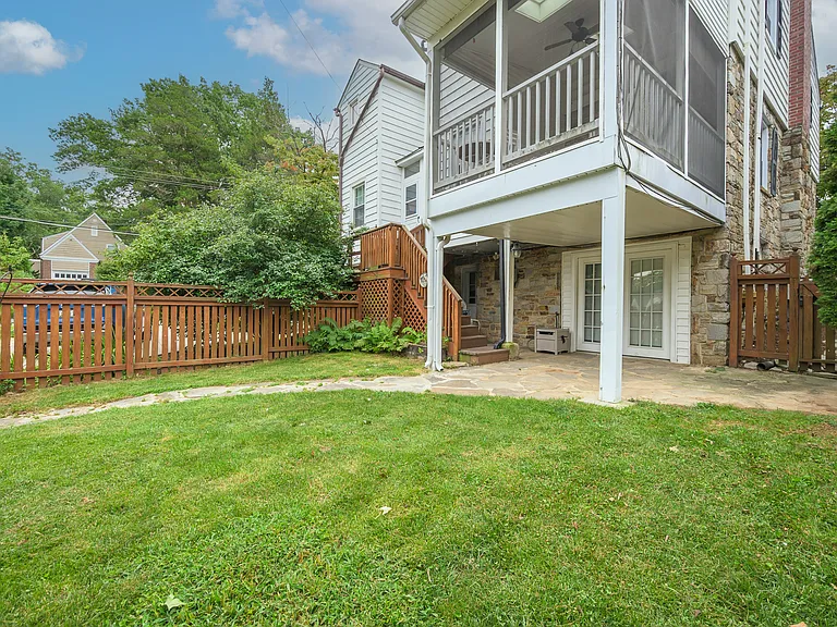 7003 Bellona Ave — Photo 45