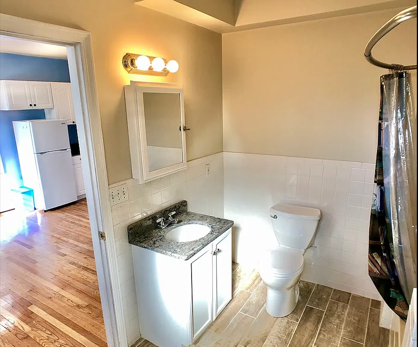 180 Heath St — Photo 3