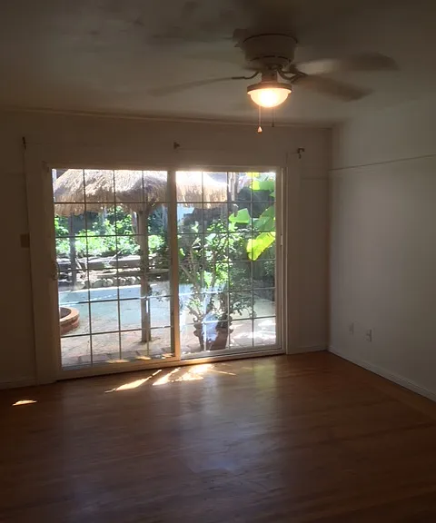 115 Los Santos Ct — Photo 9