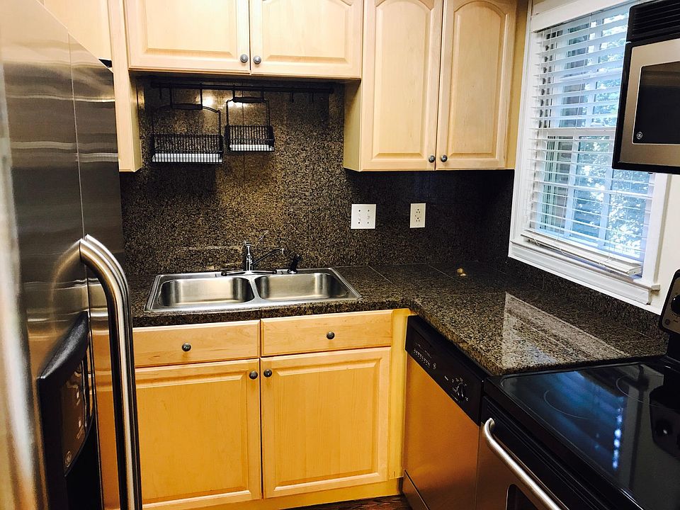 2nd image of 4319 Walker Rd APT C
