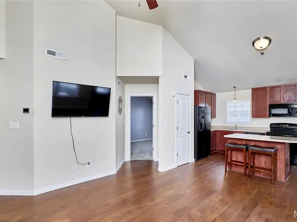 532 Bramblett Hls, O'Fallon, MO 63366