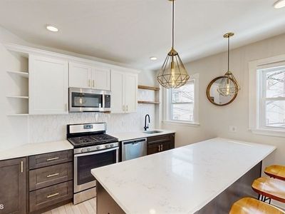59 Bailey St #2, Boston, MA, 02124