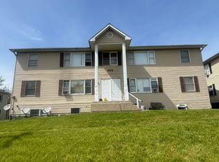 303 Pyott Rd APT 202, Lake In The Hills, IL 60156