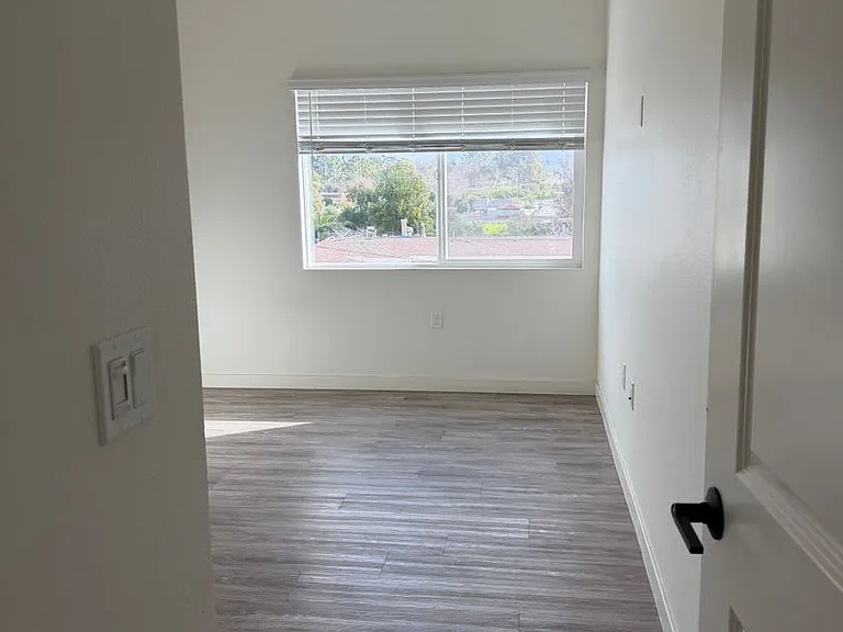 4019-4023 Logan Avenue — Photo 7