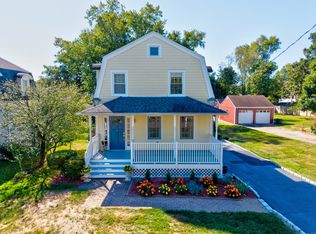 7 Chestnut St, Darien, CT 06820