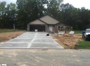 204 S Nelson Dr, Fountain Inn, SC 29644