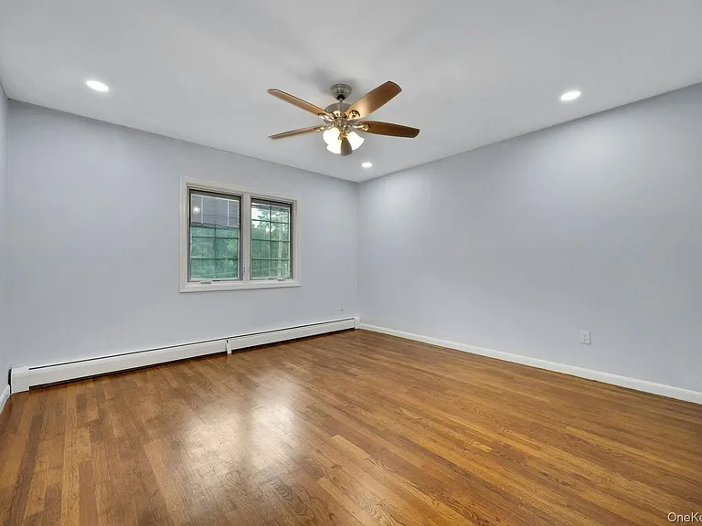 186 Midland Ave #1 — Photo 15