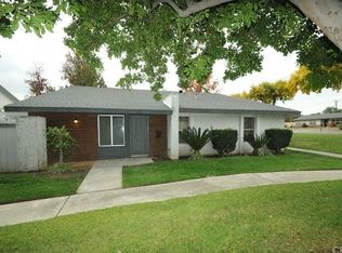 1376 W 8th St, Upland, CA 91786
