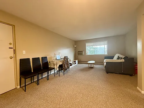 69 Newton St #11 Photo 1