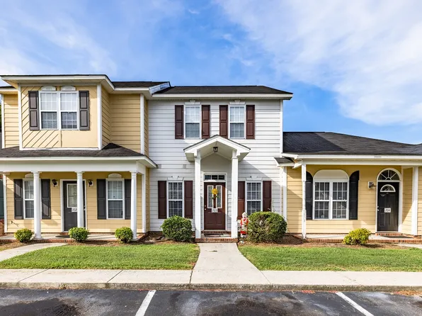 Sterling Pointe Apartments