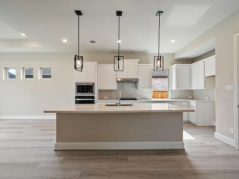 7523 Mariposa Way — Photo 16