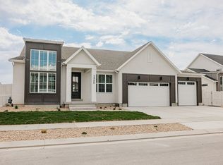 2905 N Kingbird Dr #609, Eagle Mountain, UT 84005