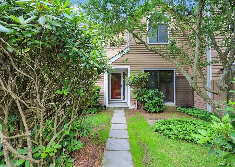 1st image of 41 Rambling Brook Rd