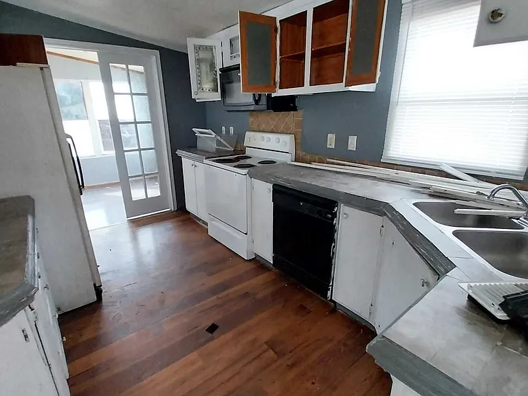 Oakwood MHC Nash — Photo 124