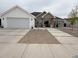 8 Bella Piazza Way, Roswell, NM 88201
