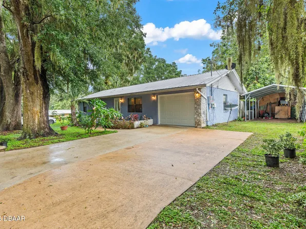 535 S Prospect St, Crescent City, FL 32112