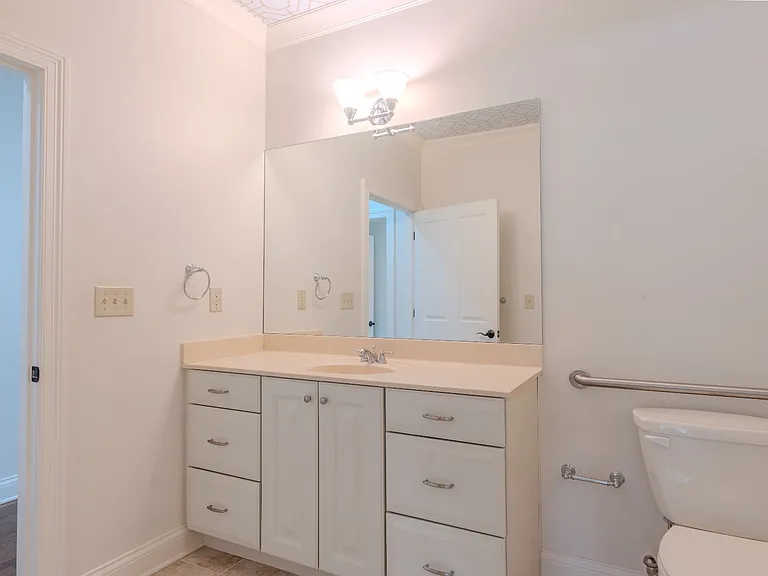 8196 Course View Dr — Photo 21