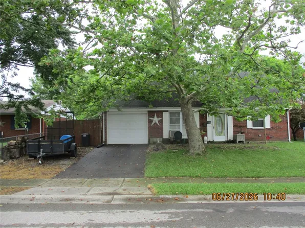 1511 Amesbury Ct, Piqua, OH 45356