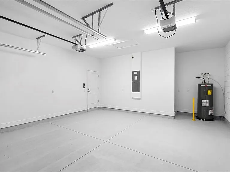 2028 Keystone Pass Blvd — Photo 25