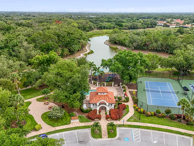 5217 Far Oak Cir — Photo 35