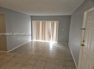1153 Lake Victoria Dr APT J, Royal Palm Beach, FL 33411