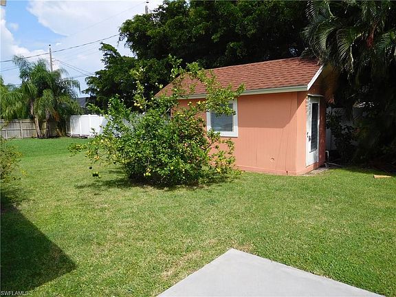 3rd image of 559 105th Ave N #563