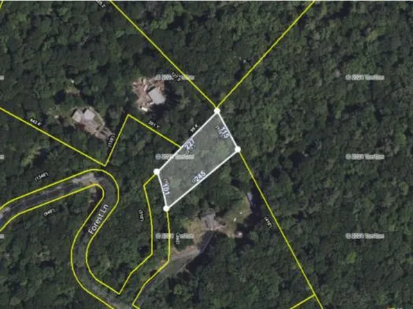 Quail Ln, East Stroudsburg, PA 18302