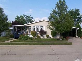 1 Piccolo Pl, Olmsted Falls, OH 44138