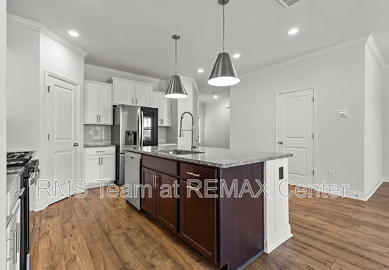 5125 Hillington Way — Photo 7