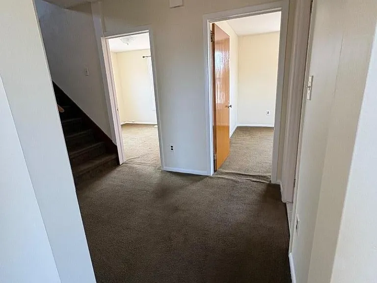 370 Main St — Photo 20
