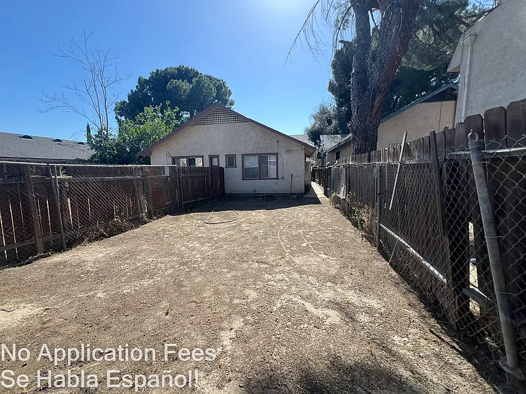 1487 N Mountain View Ave — Photo 15