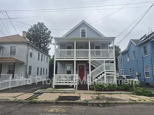 25 Howard Ave #2 Photo 1