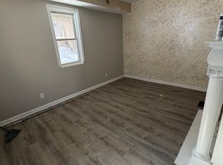 563 Montview Pl APT 1, Pittsburgh, PA 15221