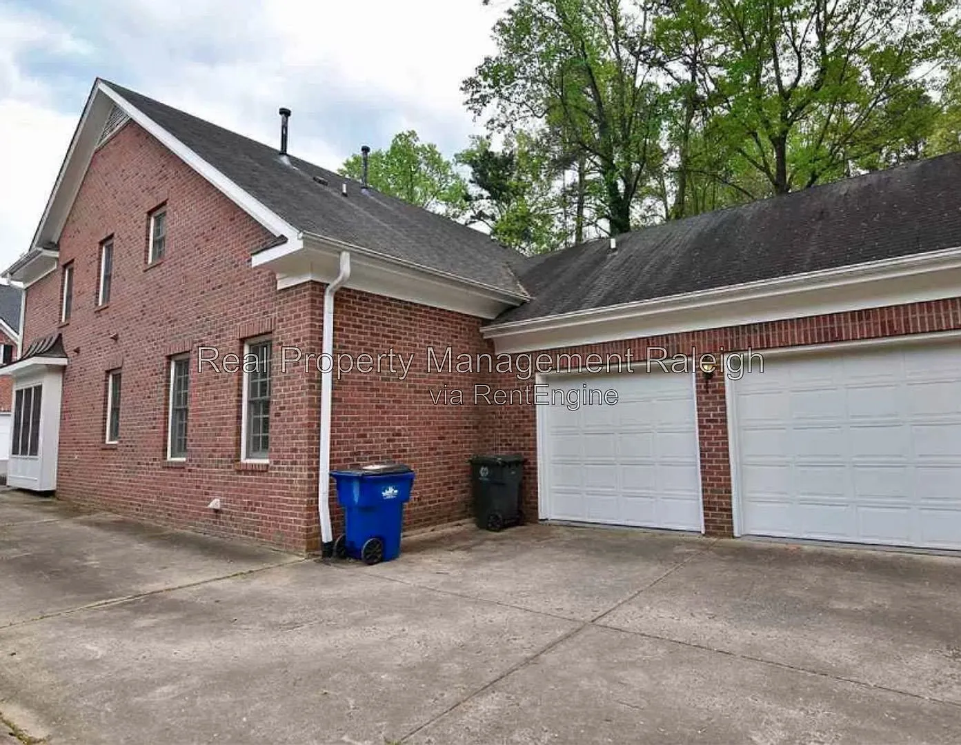 4 bed, 5.0 bath, 4266 sqft, $3,725 — Photo 2