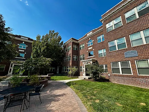 628 Park Ave Photo 1