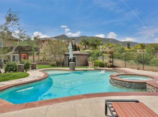 1707 Spyglass Dr, Corona, CA 92883