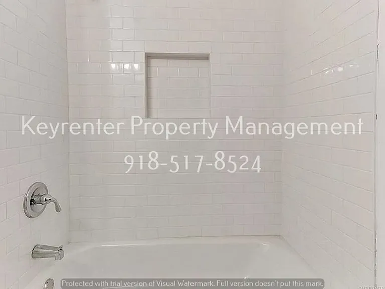 224 E Zion Pl — Photo 10
