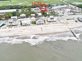 107 Palmetto Blvd, Edisto Island, SC 29438