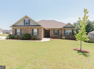616 Woods Edge Way, Warner Robins, GA 31088