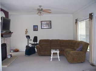 255 Chasbee Ln, Angier, NC 27501