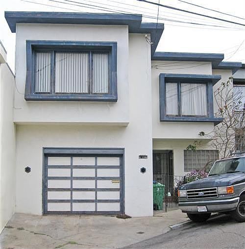1st image of 110 Bridgeview Dr