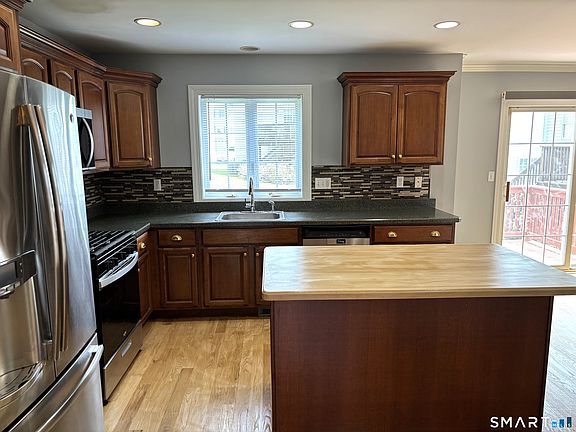 2nd image of 1260 Cutspring Road #1260