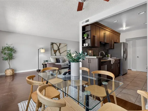 5412 Lindley Ave Unit 322, Encino, CA 91316