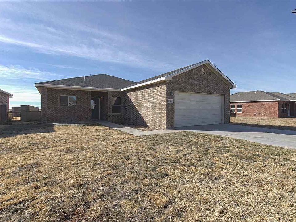 1st image of 1829 Dillon Wood Dr