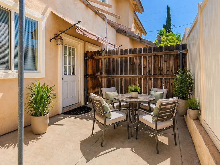 11023 San Juan St #B — Photo 28