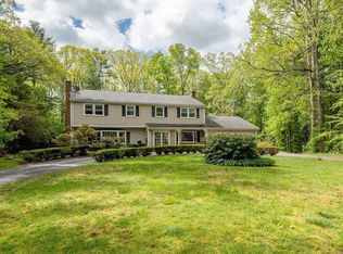 20 Wagon Rd, Westwood, MA 02090