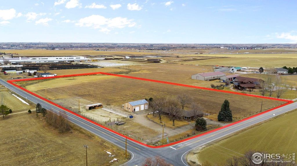 5215 E County Road 16