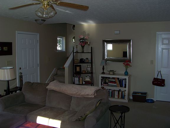 3rd image of 2142 Fortune Hill Ln