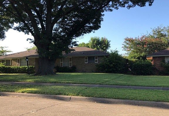 2nd image of 938 Birchwood Dr