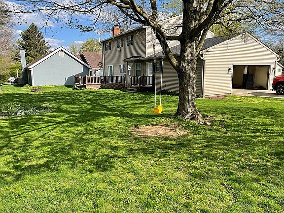 3rd image of 280 Old Spring Ln
